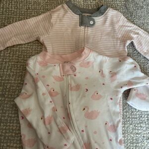 Burt’s Bees Girl Sleepers (0-3M)